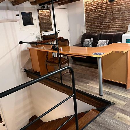 Habitacion Para Grupos Hasta 8 En Plena Rambla De Cataluna Barcelona Buitenkant foto